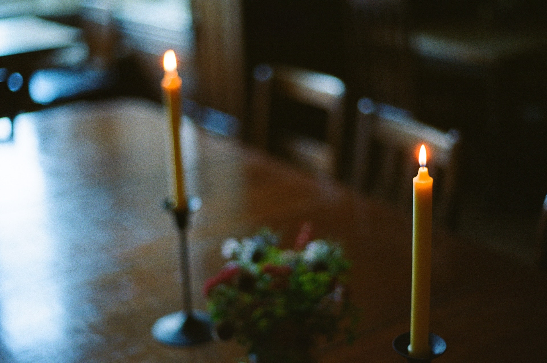 Beeswax candle arrangement